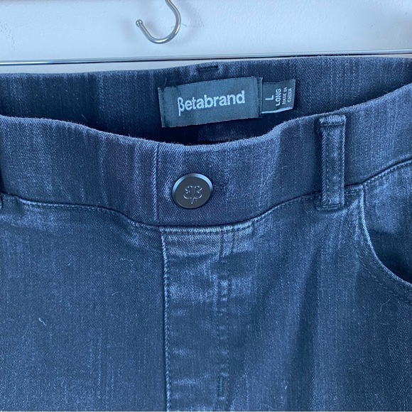 Betabrand Signature Mid-Rise Denim Pull-On Skinny Jean Black Rinse - Picture 5 of 6